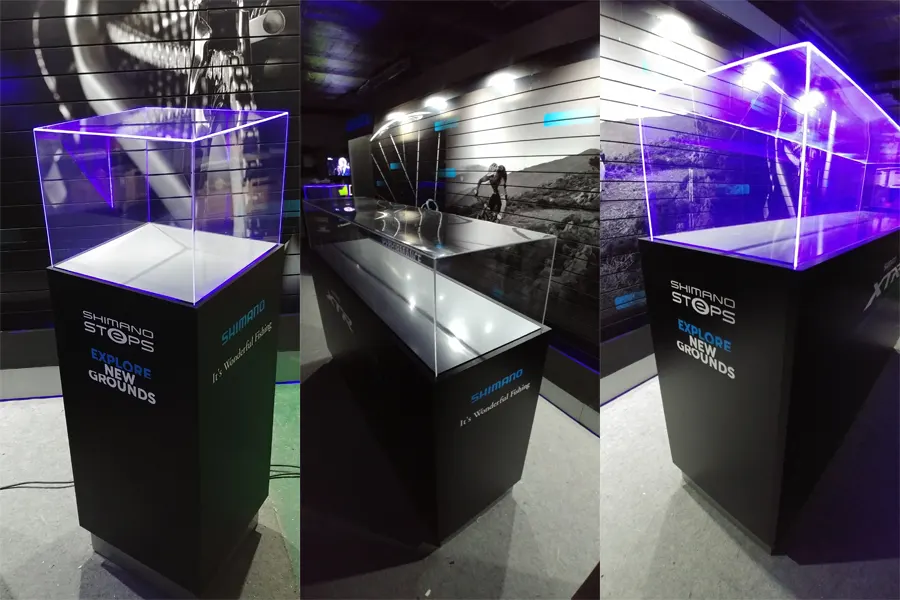 Shimano Vitrina Acrílico Iluminada